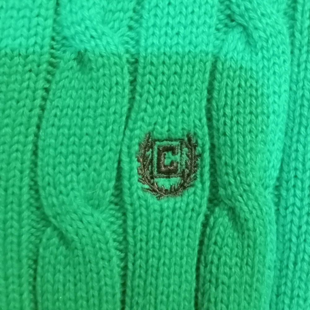 Green Cable Knit Ribbed V-Neck Sweater Medium Kelly Green - Picture 3 of 7